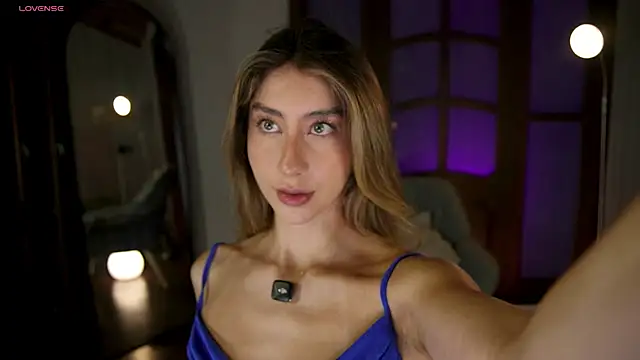 lua ferch   online show from June 12, 2026, 1:42 pm