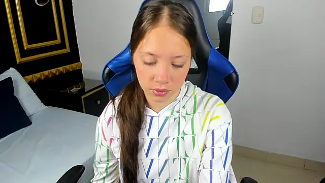 nataly rodri online show from March 8, 2025, 12:30 pm