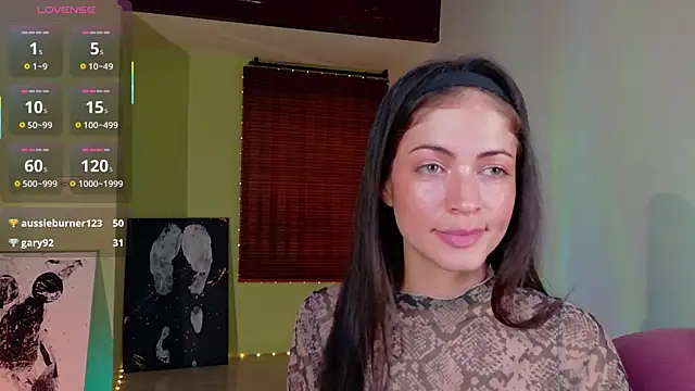 Emma  Blanco online show from May 5, 2026, 7:50 pm