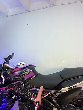 mia isabell20 online show from March 18, 2025, 2:28 pm