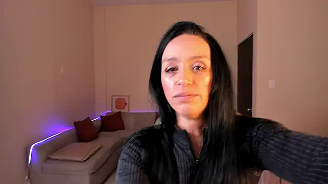 Kristen Garner online show from May 8, 2026, 8:34 pm