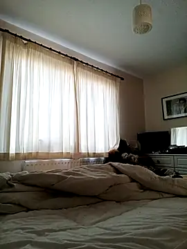 Snapshot of loveeatingcunts chatting on November 20, 2025, 9:10 am loveeatingcunts online show from November 20, 2025, 9:10 am