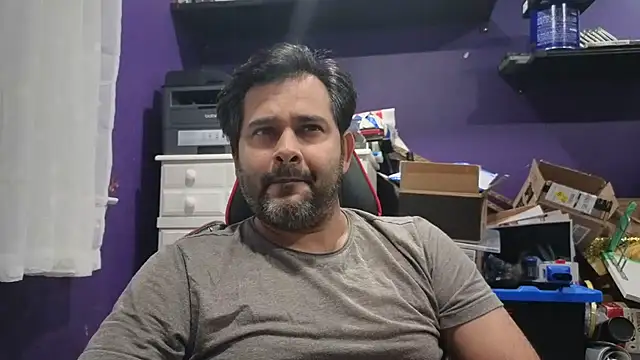 Sakhtlaundaz online show from September 28, 2025, 4:08 am