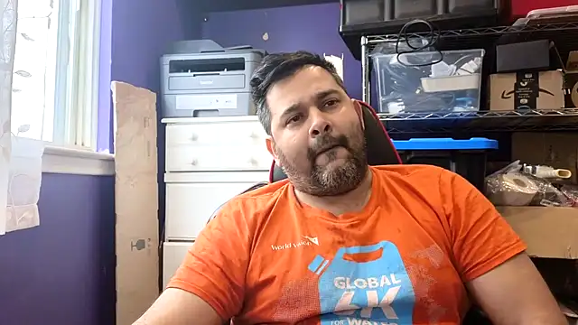 Snapshot of Sakhtlaundaz chatting on February 11, 2026, 3:45 pm Sakhtlaundaz online show from February 11, 2026, 3:45 pm