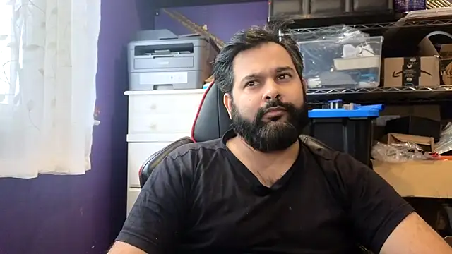 Sakhtlaundaz online show from December 18, 2025, 3:05 pm