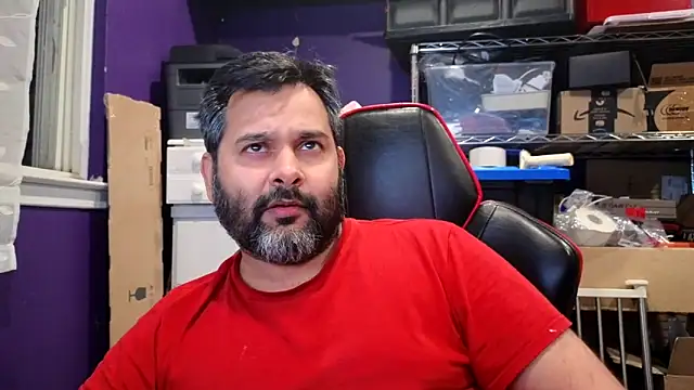 Snapshot of Sakhtlaundaz chatting on March 8, 2026, 2:04 am Sakhtlaundaz online show from March 8, 2026, 2:04 am