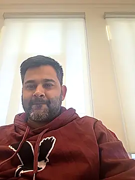 Snapshot of Sakhtlaundaz chatting on February 12, 2026, 9:36 pm Sakhtlaundaz online show from February 12, 2026, 9:36 pm