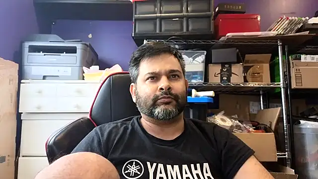 Snapshot of Sakhtlaundaz chatting on February 27, 2026, 3:12 pm Sakhtlaundaz online show from February 27, 2026, 3:12 pm