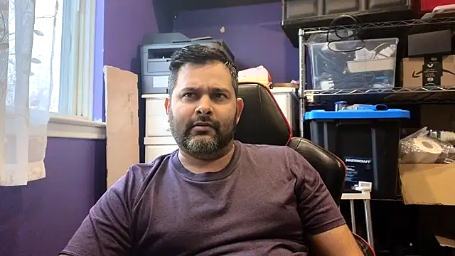 Snapshot of Sakhtlaundaz chatting on February 16, 2026, 9:34 pm Sakhtlaundaz online show from February 16, 2026, 9:34 pm