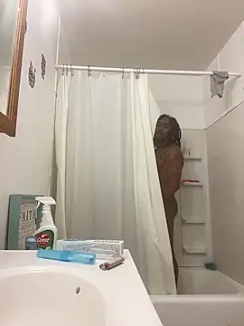 Snapshot of BD2LONG chatting on February 28, 2025, 6:21 am BD2LONG online show from February 28, 2025, 6:21 am