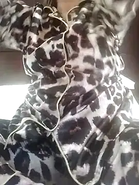 lolo890 online show from November 28, 2025, 9:15 pm