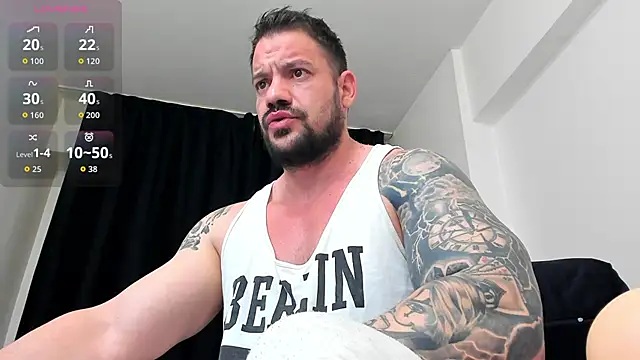 musclemonster31 online show from April 7, 2026, 8:32 pm