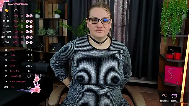 Snapshot of EndlessLustX chatting on February 20, 2026, 4:09 am EndlessLustX online show from February 20, 2026, 4:09 am