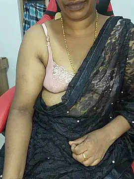 Snapshot of Malluivaniya chatting on December 5, 2025, 6:50 pm Malluivaniya online show from December 5, 2025, 6:50 pm