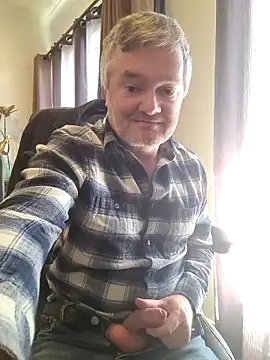 MichOxxford online show from September 15, 2025, 4:13 am