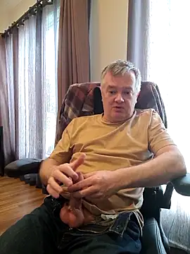 MichOxxford online show from March 24, 2026, 2:44 am