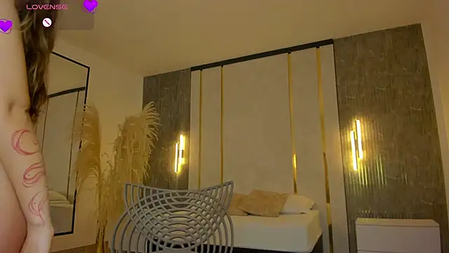 riley sierra online show from September 16, 2025, 12:50 pm