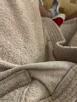 Tommitoo online show from December 18, 2024, 5:04 am