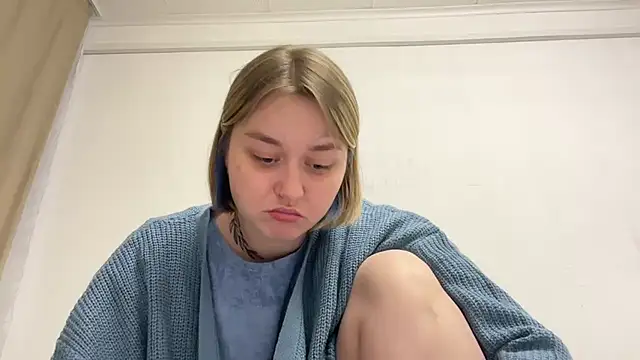 Isabel-Bailey online show from October 12, 2025, 10:33 pm