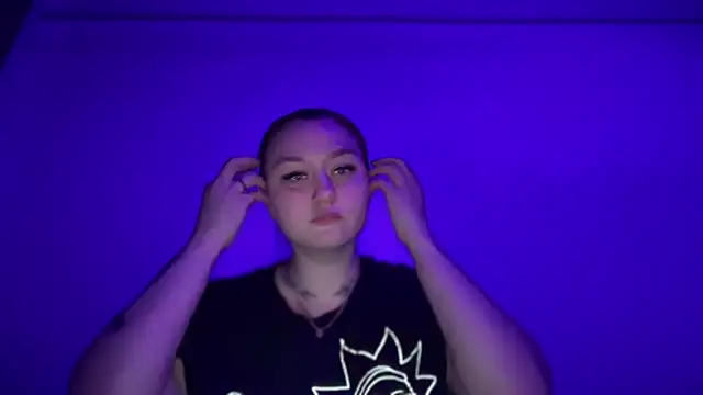 Isabel-Bailey online show from November 15, 2025, 9:19 pm