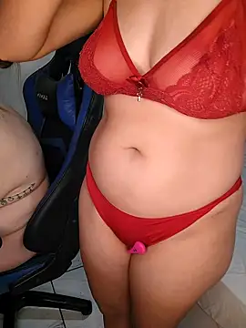 Rafaelayamazaki online show from April 28, 2026, 10:03 pm