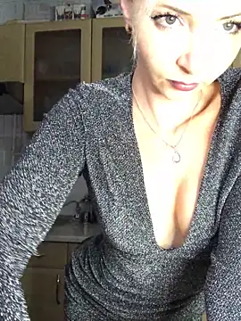 Kristina03 online show from October 27, 2025, 9:49 pm