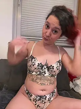 Tamy-Love online show from January 13, 2026, 3:27 pm