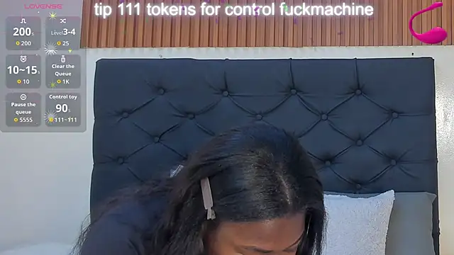 Cristale69 online show from March 3, 2026, 6:37 pm