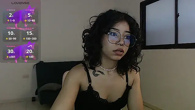 Putaku San online show from December 21, 2025, 12:18 pm