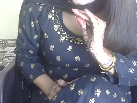 Lusty Wife1 online show from October 11, 2025, 6:42 pm