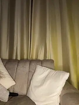 AgathaGeorgiou online show from December 17, 2025, 12:04 am