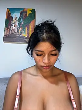 AgathaGeorgiou online show from October 15, 2025, 10:40 pm