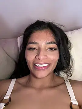 AgathaGeorgiou online show from July 31, 2026, 9:12 pm