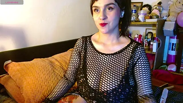 collette beaufoy  online show from January 17, 2026, 6:39 am