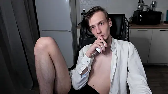 Snapshot of Rick_Reed chatting on February 16, 2026, 11:57 pm Rick Reed online show from February 16, 2026, 11:57 pm