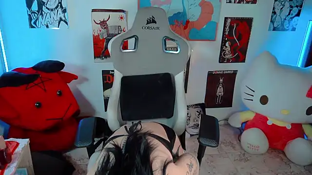 Deadly Doll online show from December 4, 2025, 9:36 pm