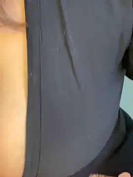 Lady  Pink online show from March 4, 2026, 9:11 pm