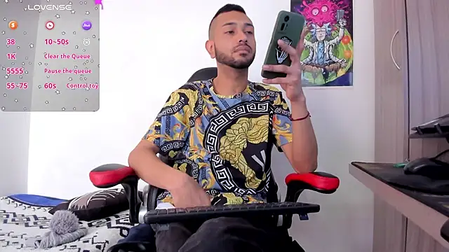 Aron Baylor online show from September 28, 2025, 8:16 pm