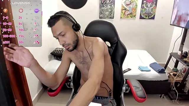 Aron Baylor online show from September 13, 2025, 8:47 am