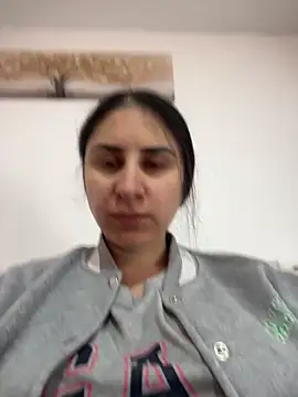 JenniferEdith online show from March 14, 2026, 9:59 am