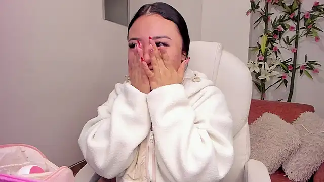 Lulu Sakura  online show from March 15, 2025, 3:18 am