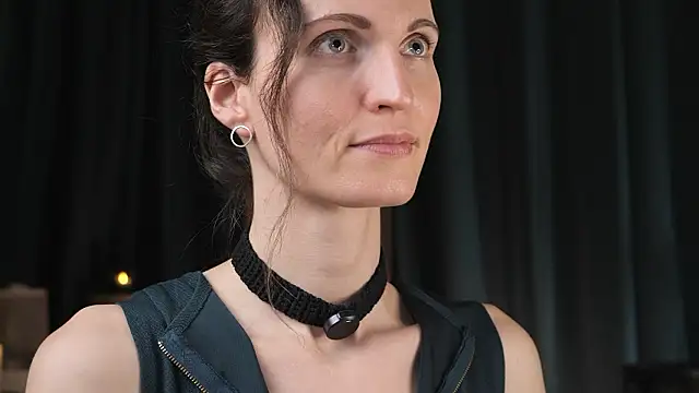 Snapshot of yulladao chatting on March 4, 2026, 4:59 pm yulladao online show from March 4, 2026, 4:59 pm