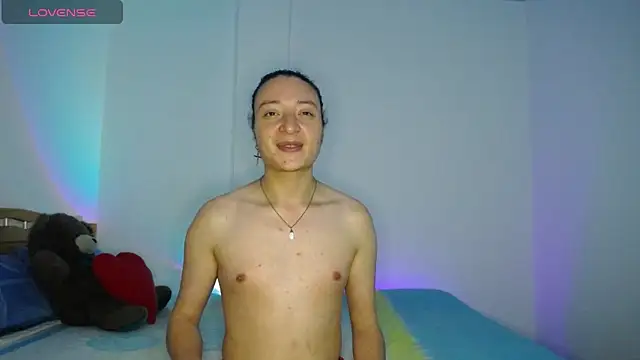 monkeywillwhite online show from December 7, 2024, 4:04 am