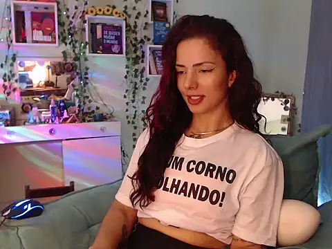 BeellyDance online show from September 11, 2025, 6:19 pm