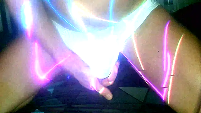 SquareIntent3 online show from December 2, 2024, 4:05 am