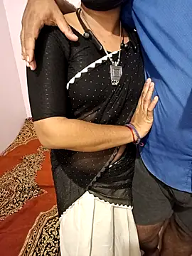 Mallu-Gayathri Arun online show from November 8, 2025, 1:25 pm