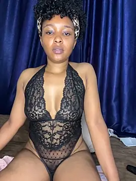 Snapshot of sweetestval chatting on November 22, 2025, 6:34 am sweetestval online show from November 22, 2025, 6:34 am