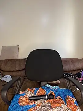 Snapshot of sweetestval chatting on March 15, 2025, 6:58 am sweetestval online show from March 15, 2025, 6:58 am