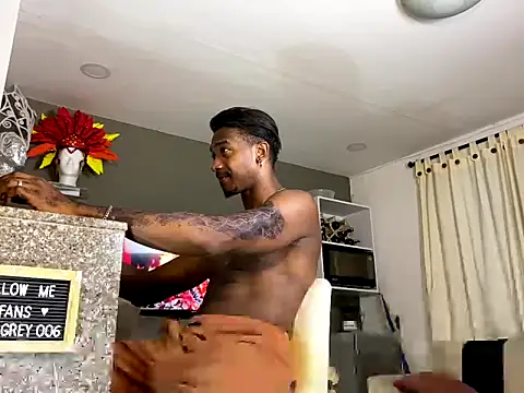 sebastiangrey06 online show from February 16, 2026, 6:56 am