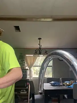 hottestcouplevaa online show from February 27, 2026, 1:00 pm